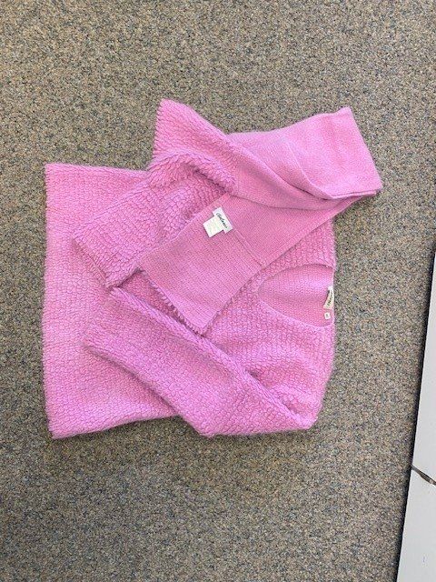 Maglioni & Felpe: Dolores Strickpullover, Wolle/Angora, Grösse M, Rosa – Usato da Wängi venduto da Bmo