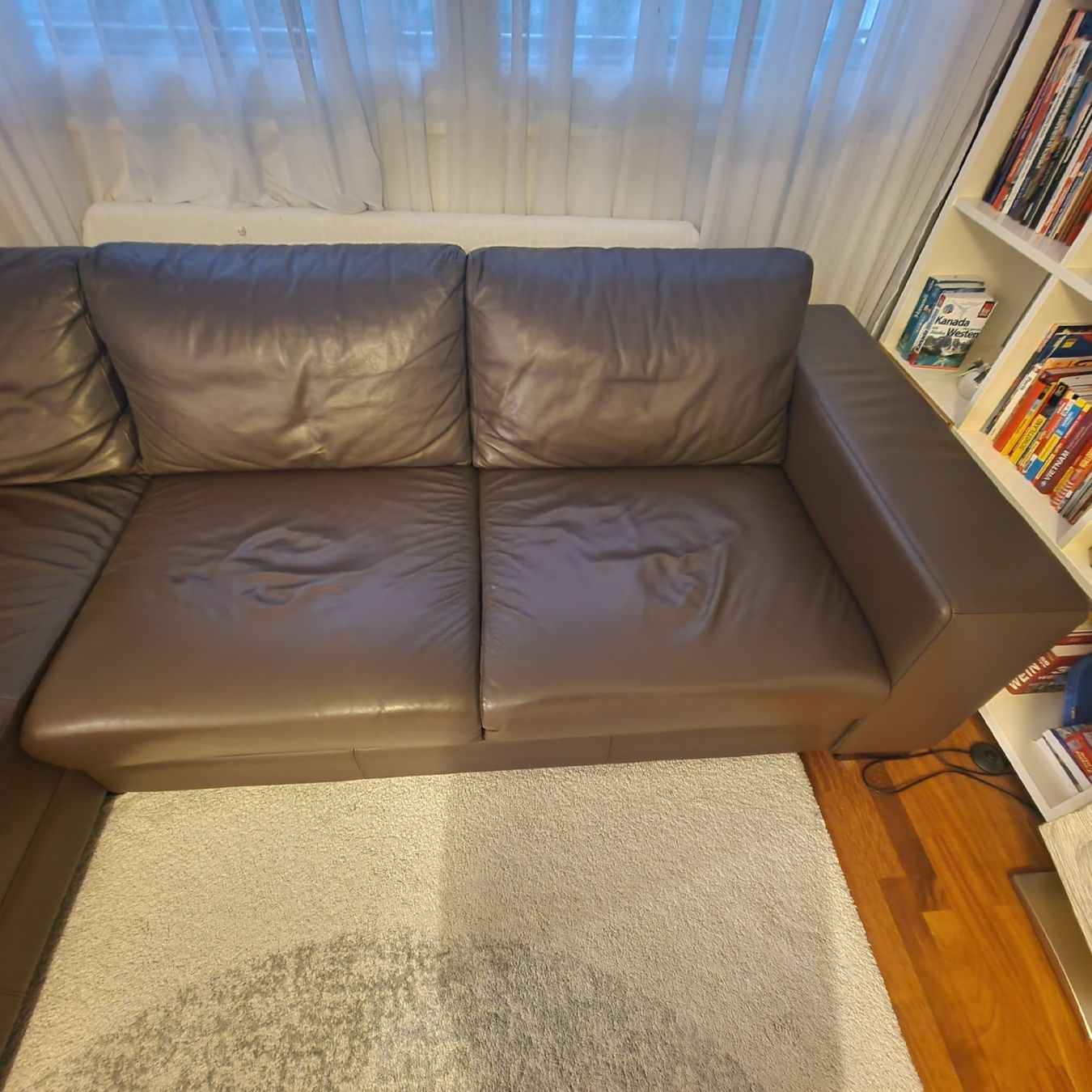 Sofas: Ledersofa – D'occasion à Binningen par anj_sm68 3