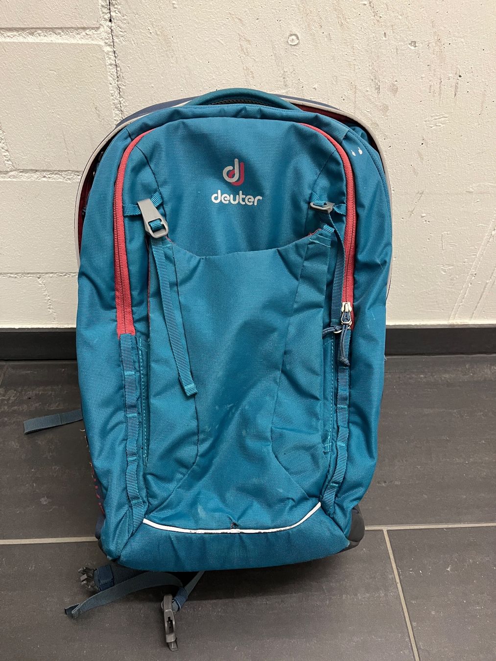 Borse & Zaini: Schulrucksack Deuter – Usato da Zürich venduto da DuA03