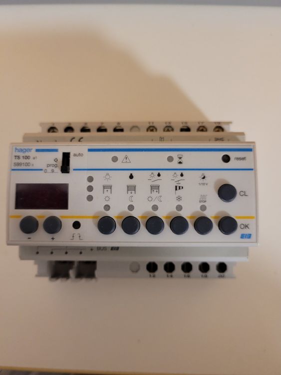 Module De Sorties HAGER Tebis TS - KNX - TS206B A1 599995 - Occasion Réinitialisé