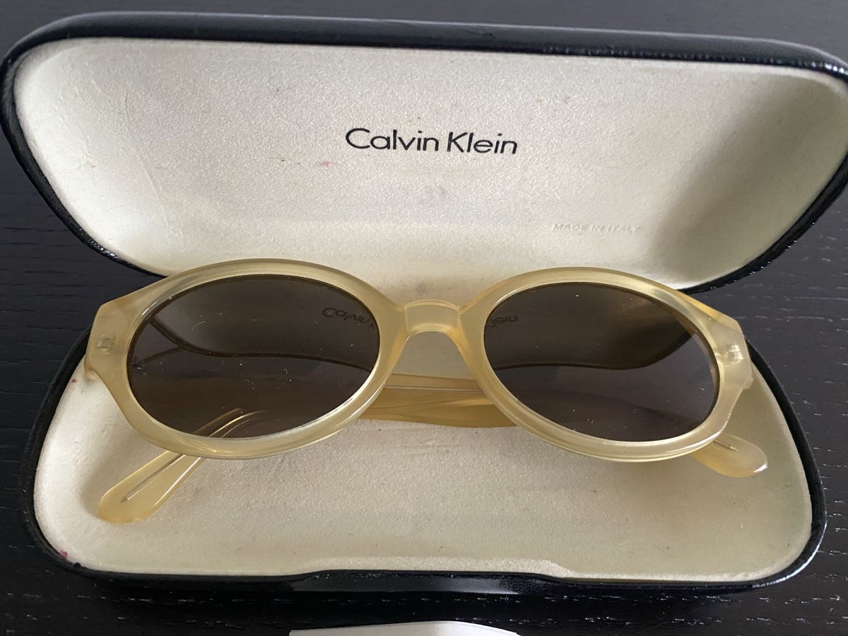 Calvin Klein Occhiali & Lenti: CALVIN KLEIN Sonnenbrille – Usato da St.Gallen venduto da Design04 1