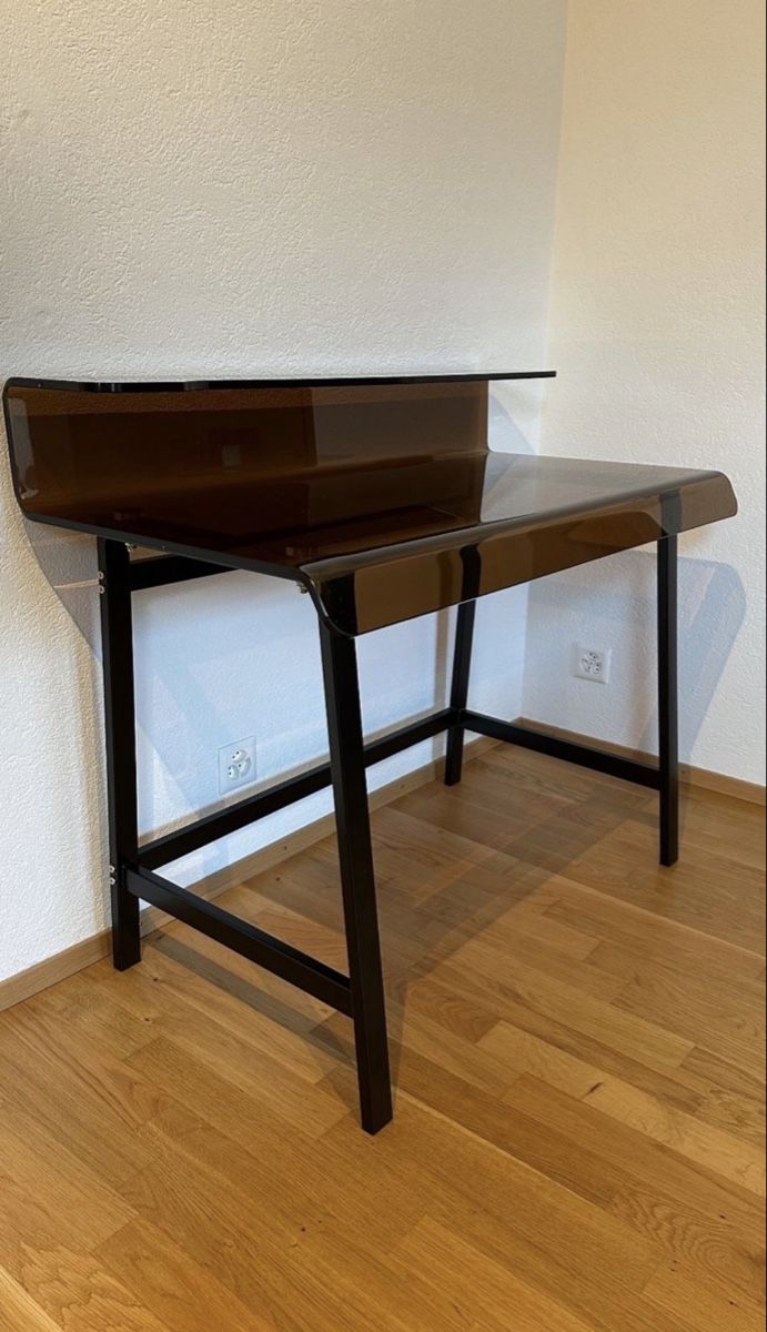Kare Scrivanie: Kare Design Schreibtisch Visible Amber – Usato da Bern venduto da estelle.lia 2