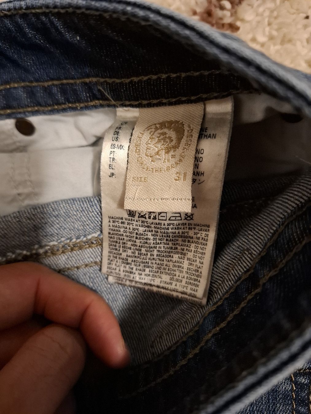 Jeans: jean's diesel t31 – Usato da Fully venduto da Taaat 3