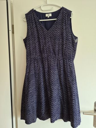 Damen Kleid Noa Noa blau gemustert Grösse M