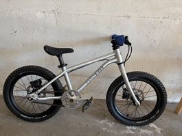 Early Rider Seeker X16 Kindervelo mit Belter Antrieb