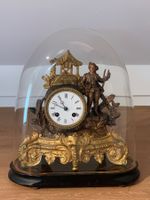 Französische Kaminuhr mit Glasschutz, 1870