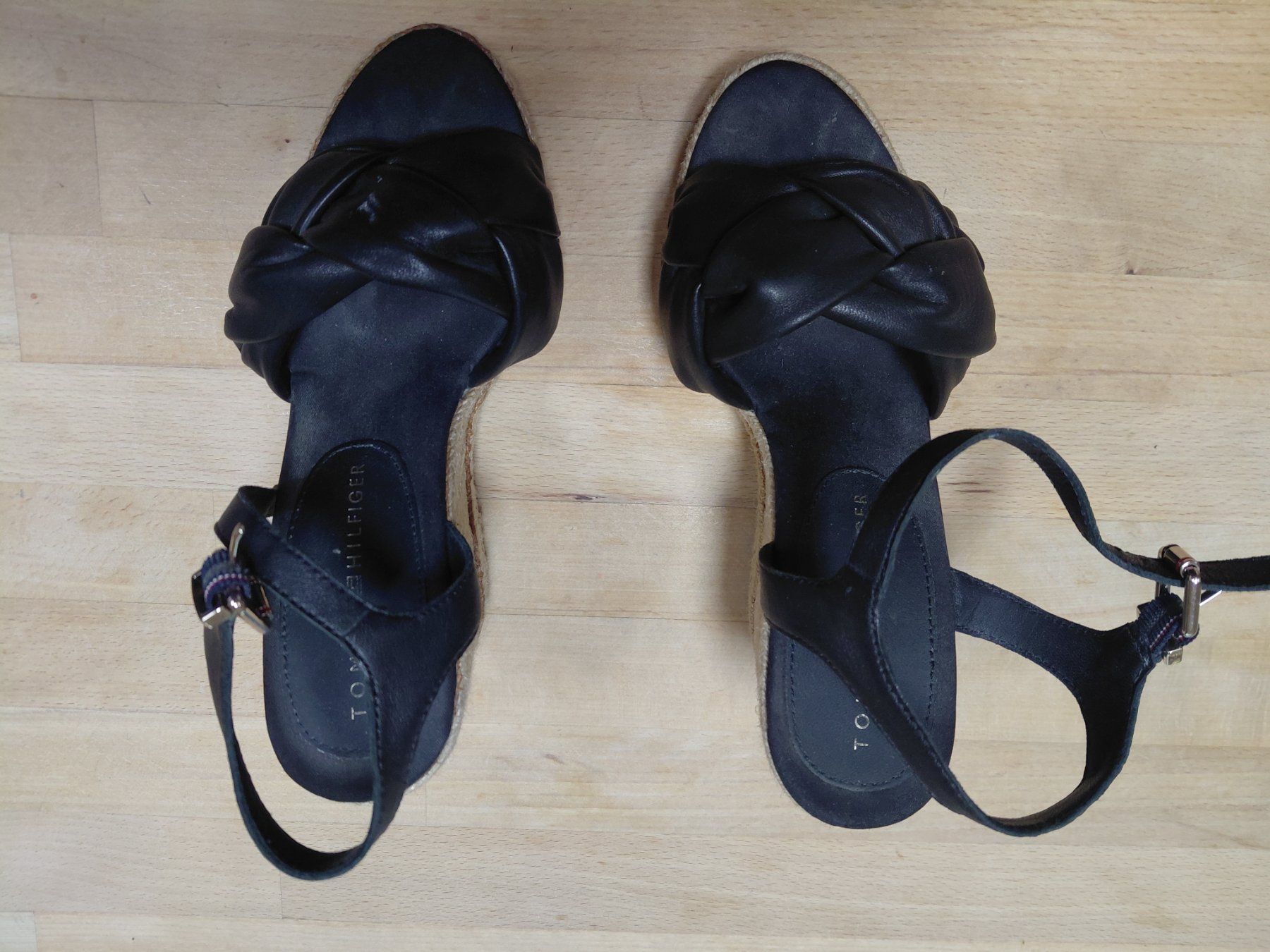Tommy Hilfiger Chaussures femmes: Wedges Tommy Hilfiger – Neuf (Voir description) à Tschugg par aladin20