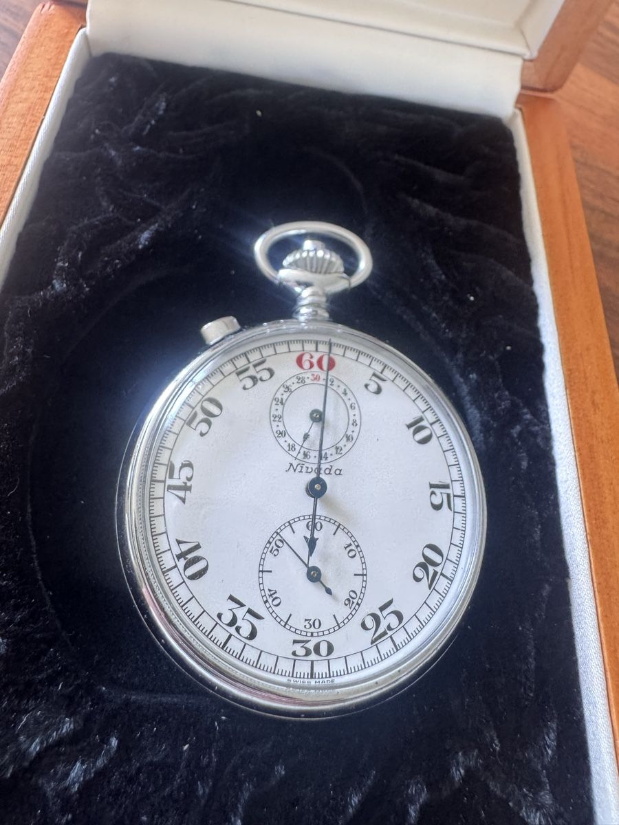 Nivada Montres: Nivada Grenchen Stoppuhr – D'occasion à Sursee par Dersempacher 1