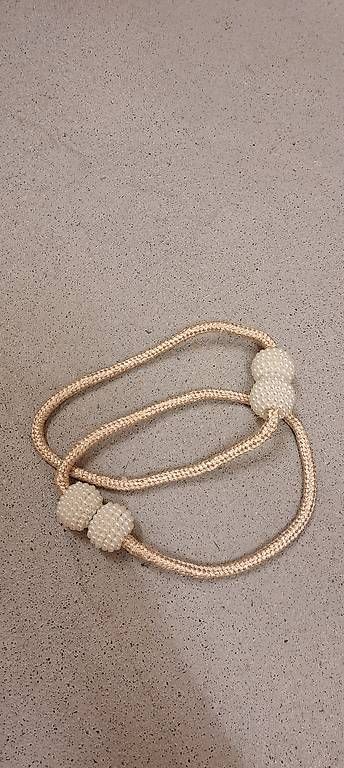 Sonstige Dekorationen & Accessoires: Raffhalter-Vorhang – Gebraucht aus Sirnach von magdallena6