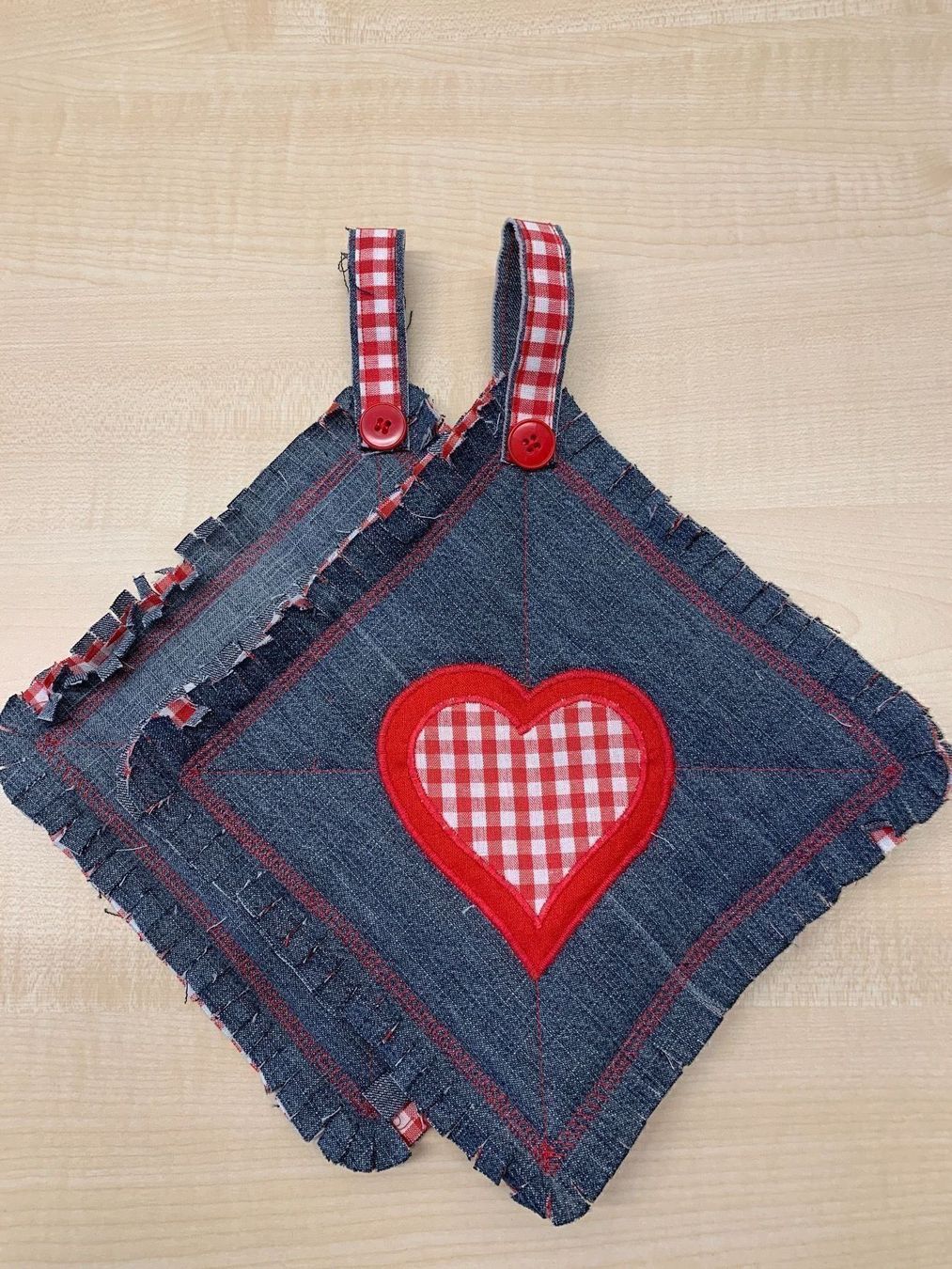 Komplettküchen: Topflappen – Neu (gemäss Beschreibung) aus Wilen b. Wil von Huibuh