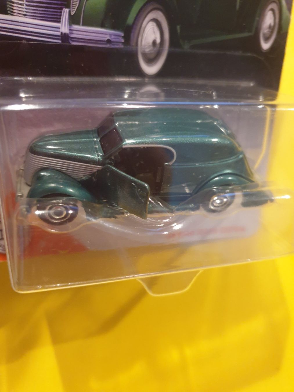 Matchbox Modellautos: Matchbox '36 FORD SEDAN CUSTOM – Neu und originalverpackt aus Oftringen von Rotor 3