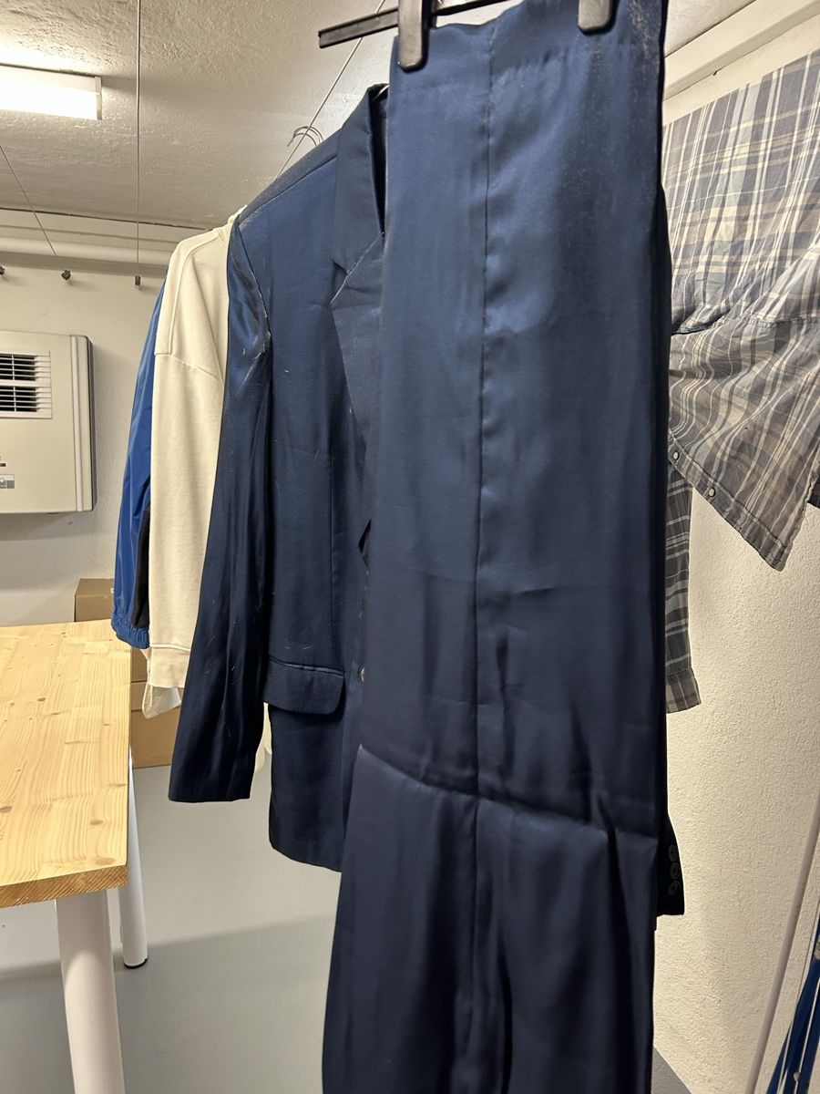 Completi: anzug wash and wear 52 – Usato da Zürich venduto da 11Zitronenfalter