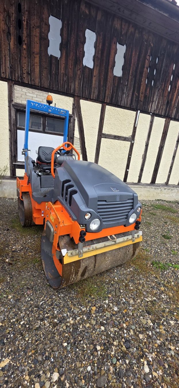 Tutte le macchine: Hamm HD12 VV Walze Baujahr 2018 Postition 1 – Usato da Lengwil venduto da x-rent 1