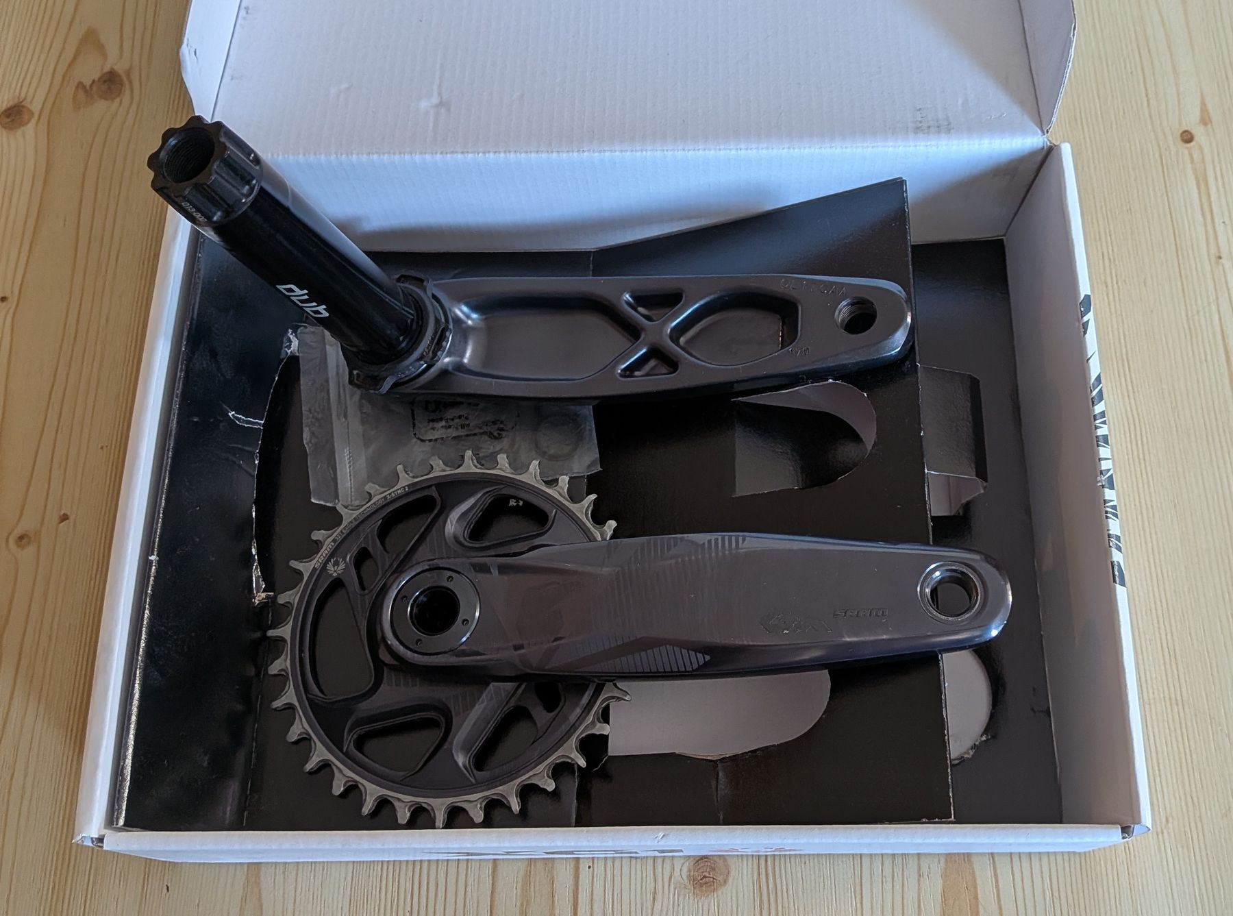Sram Pezzi di ricambio: SRAM GX Eagle DUB Crankset – Usato da Chevenez venduto da cla_7zq5 7