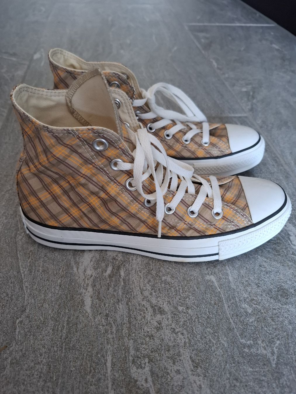 Converse Herrenschuhe: Converse Chuck, hoch, 39 – Neu und originalverpackt aus Hurden von Quadrille76 1