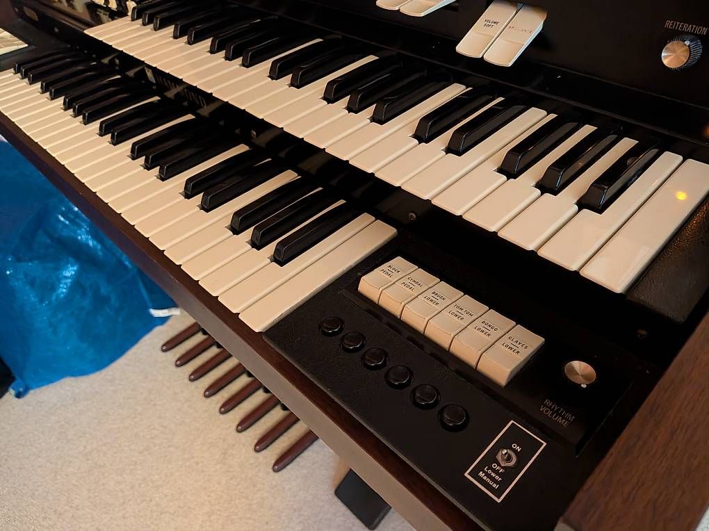 Hammond Musikinstrumente: Hammond T200 Orgel – Defekt aus Bennau von jimmyB3 3