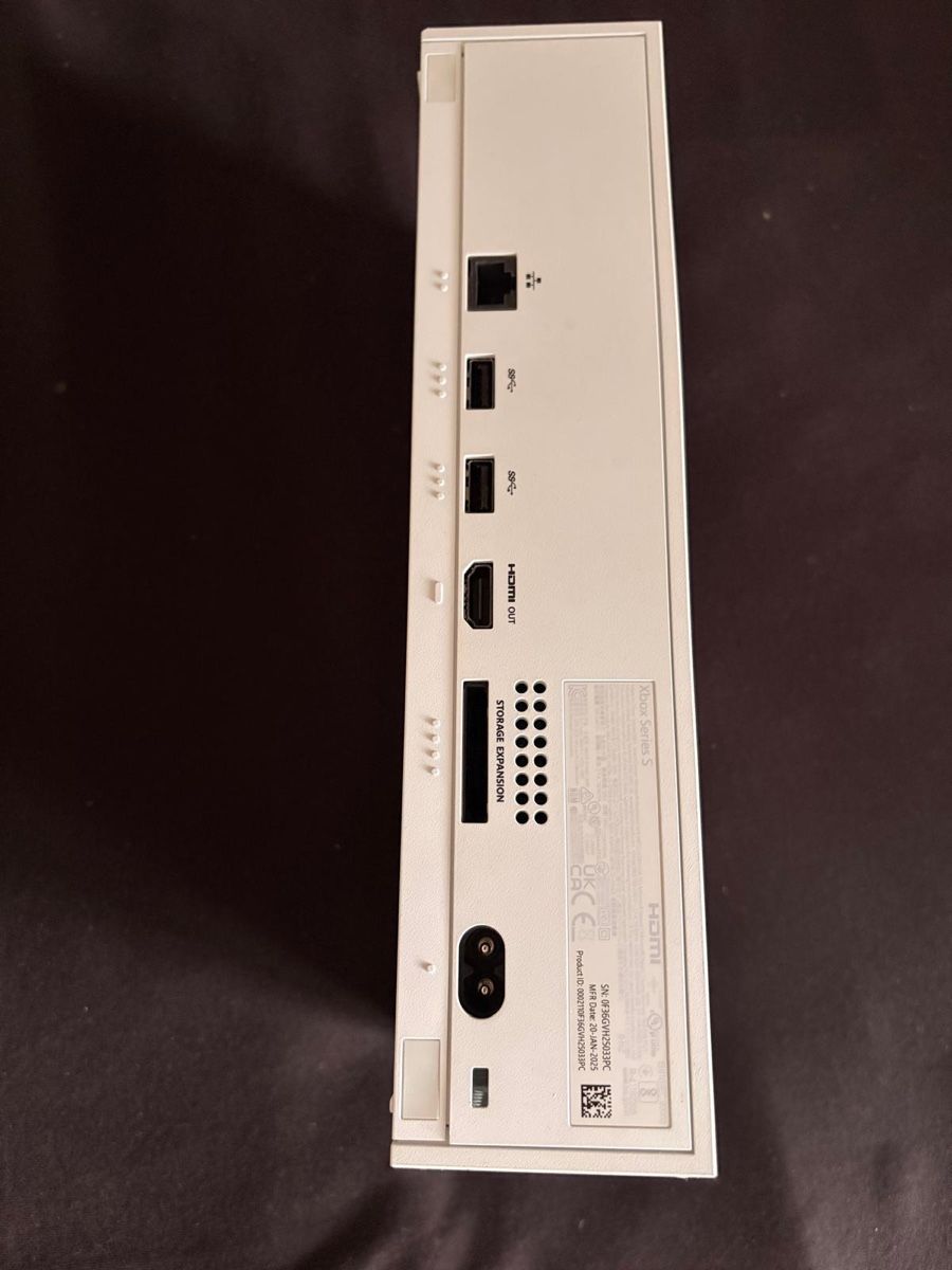 Microsoft Console: Sohn verkauft Xbox-Series S – Usato da Pfäffikon venduto da classicalguitar 1