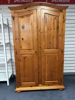 Kleiderschrank