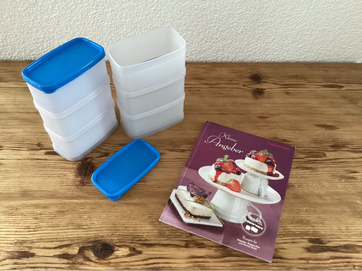 Tupperware Contenitori & Simili: Tupperware Kleiner Angeber, Stapel-Eck, mit Rezeptheft – Usato da Wassen UR venduto da SABDOM