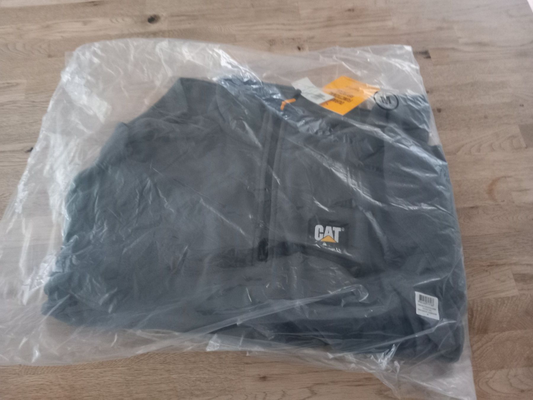 Vestes: Softshellpullover CAT Gr.M – Neuf avec emballage d'origine à Thun par Beas-Allerlei 1