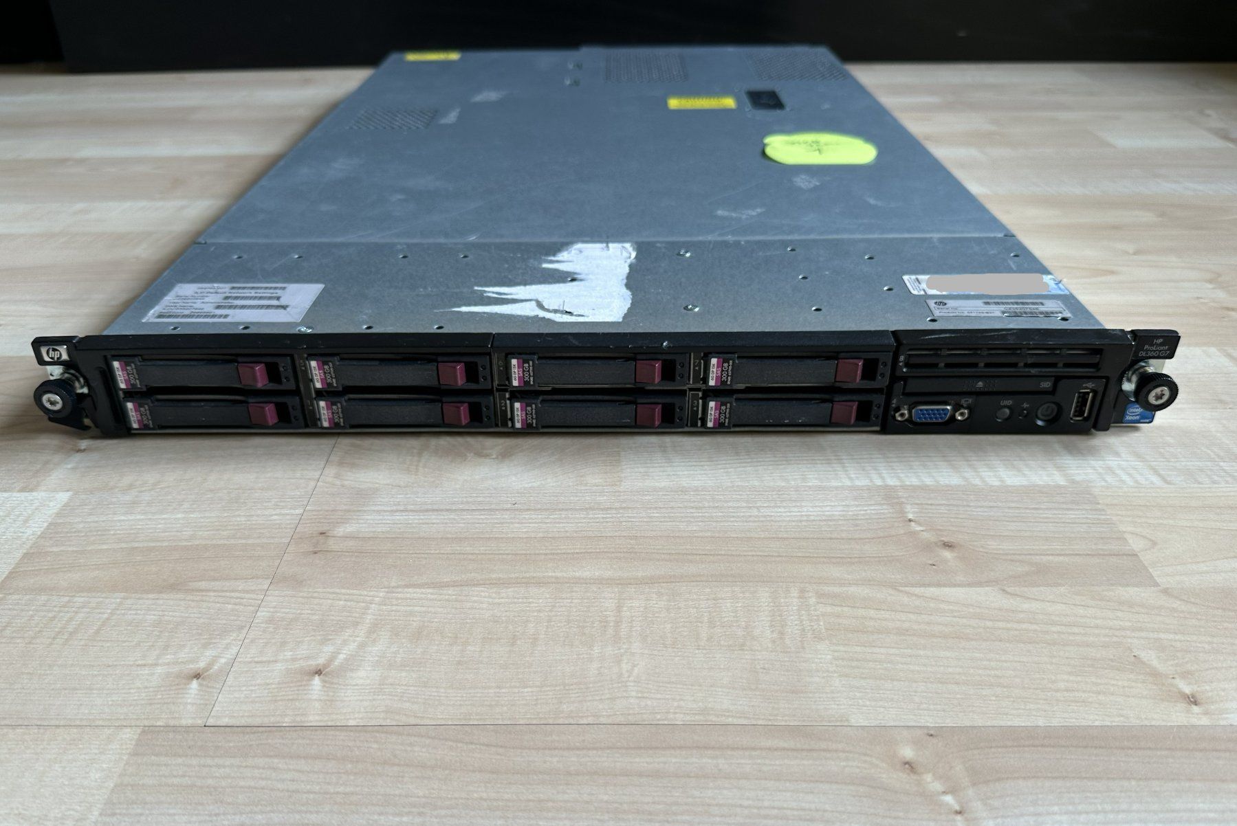 Hewlett Packard Server: HP ProLiant DL360 G7 Server – Usato da Steffisburg venduto da SuperTech1 1