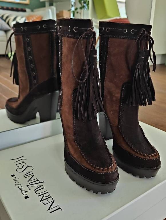 Saint Laurent Scarpe da donna: Stivali YVES SAINT LAURENT – Nuovo (secondo la descrizione) da Lugano venduto da claudio.luga