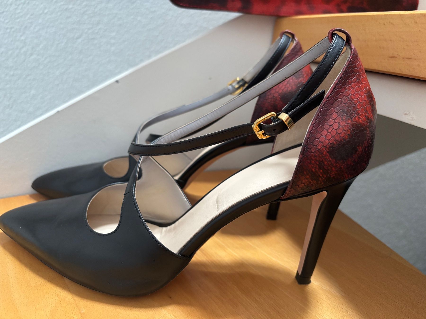 Navyboot Scarpe da donna: Navyboot Pumps Gr. 41u. Clutch – Nuovo (secondo la descrizione) da Wangen ZH venduto da Mahmood11 3