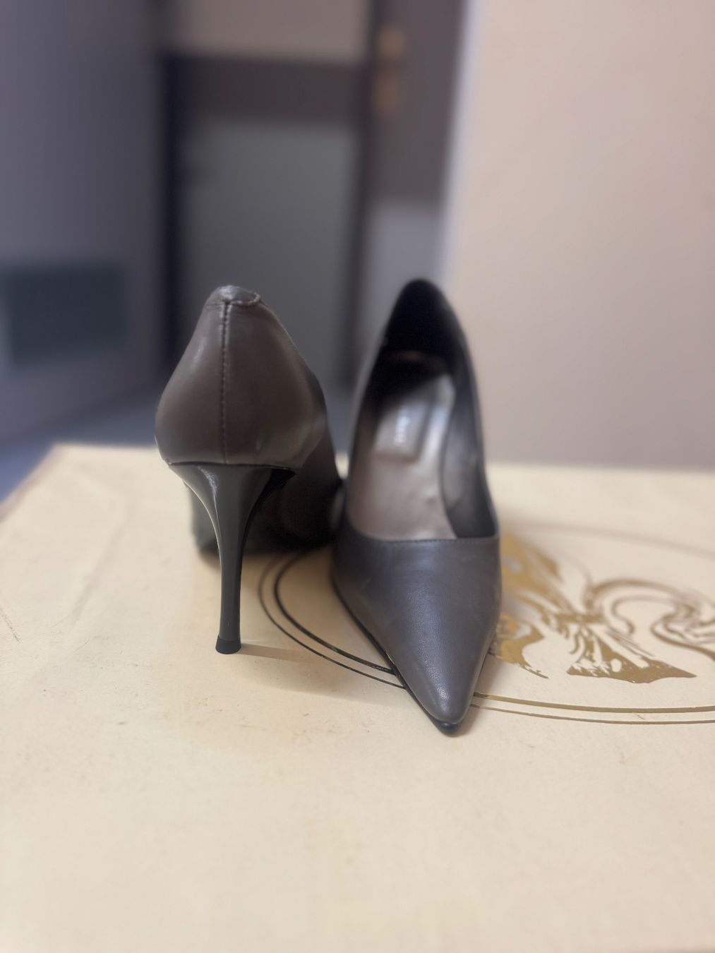 Roberto Santi Chaussures femmes: Escarpins – Neuf (Voir description) à Nyon par gen_729p