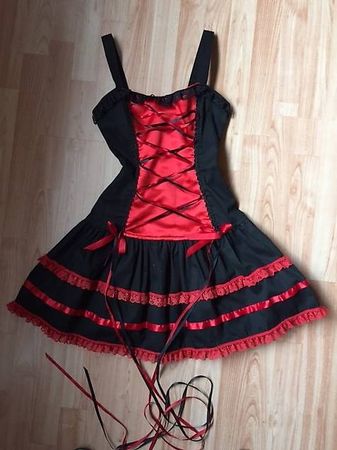 Dirndln Schwarz/rot