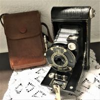 Kamera VEST POCKET KODAK MODEL B mit Lederetui ca.1925-1935