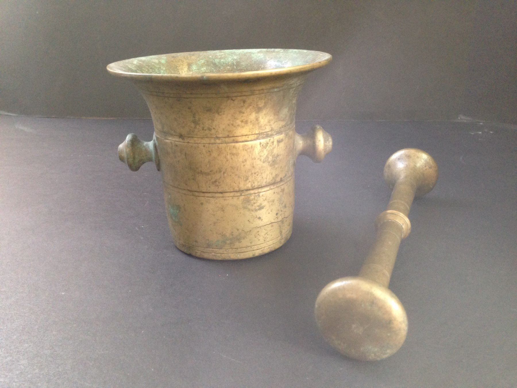 Altro per cucinare: Antike Mörser und Stössel – Usato da Schaffhausen venduto da vintageville 9