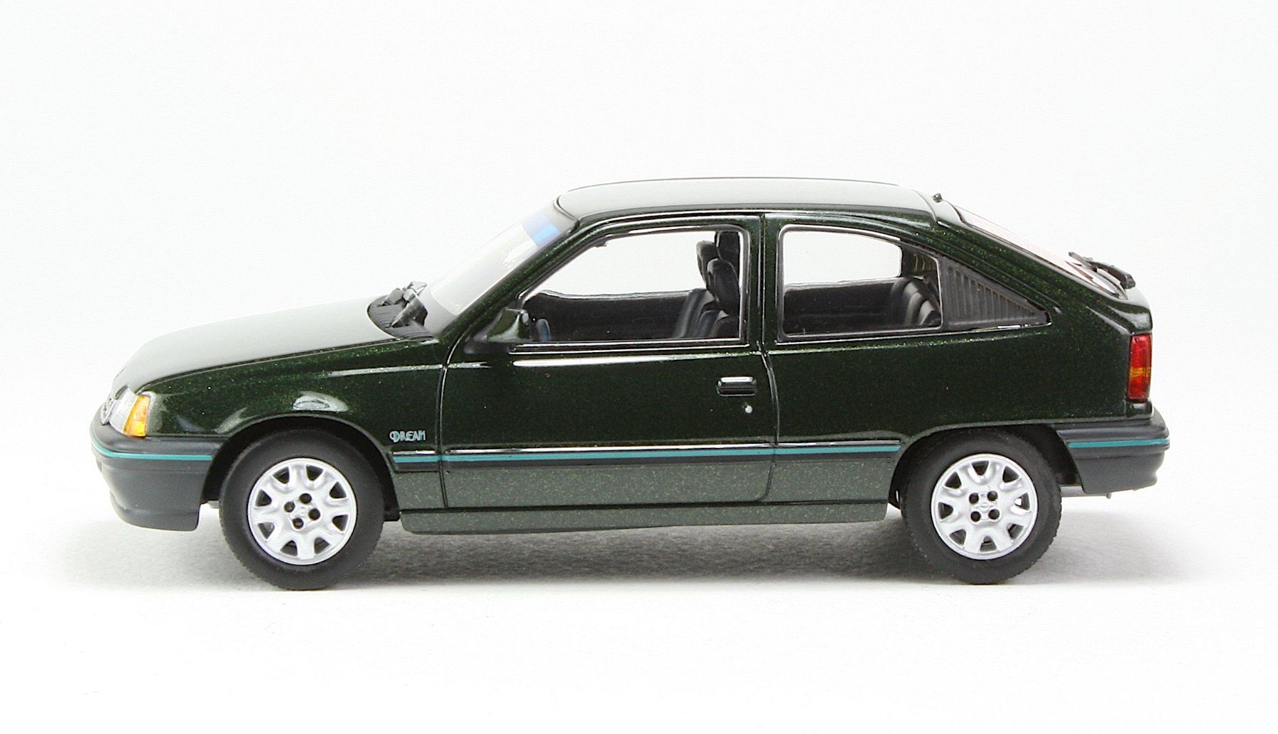 Minichamps Modellautos: Minicamps Opel Kadett – Neu (gemäss Beschreibung) aus Elsau von Peekay8 9