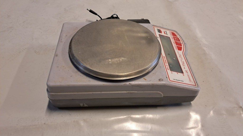 Accessori da laboratorio: LECHER Gibertini Scale EU-C 7500 DR – Usato da Alpnach-Dorf venduto da Hess-Automobile 1