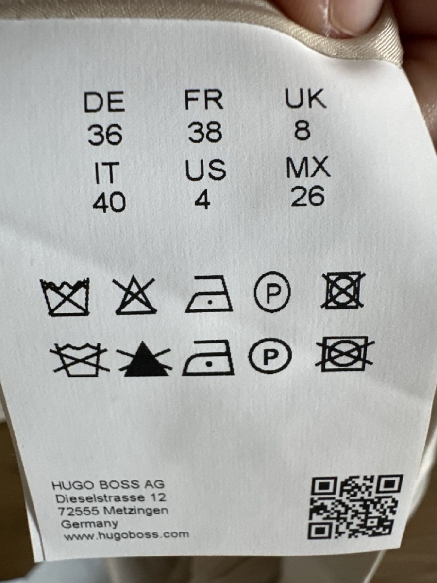 Hugo Boss Kleider: Robe HUGO BOSS beige taille 38 FR  – Gebraucht aus Commugny von rus_my8v 2