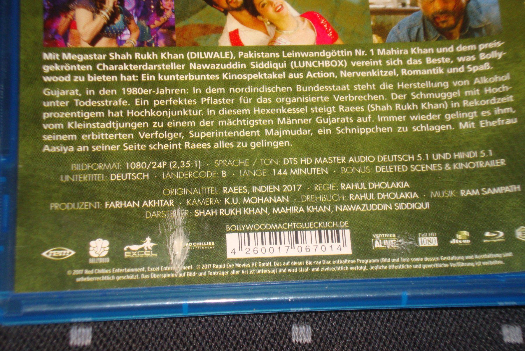 Tutti i DVDs: RAEES - Bollywood Blu-Ray mit Superstar Shah Rukh Khan – Usato da Bern venduto da carola31 1