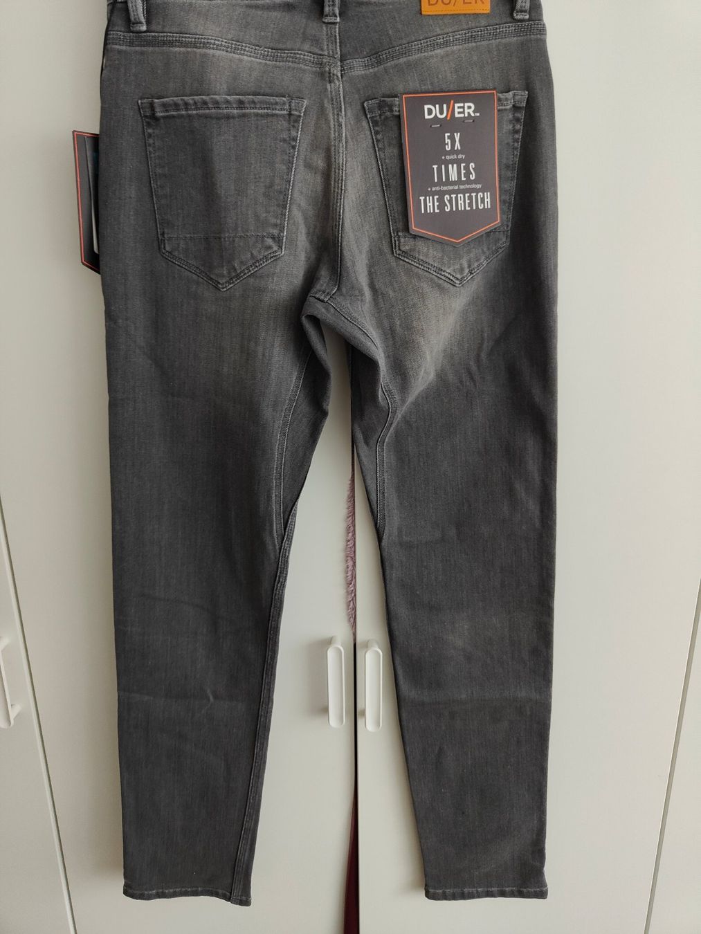 Jeans: DU/ER Herren Hosen - Grösse 29/32 – Neu und originalverpackt aus Rickenbach b. Wil von Kth_v8 5