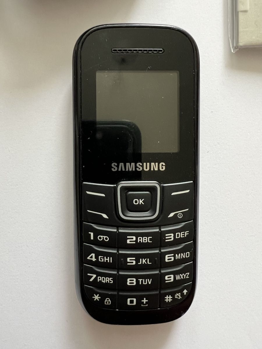 Samsung Telefoni cellulari / Smartphones: Samsung Keystone 2 GT- E 1200 – Usato da Weesen venduto da Elmax1 5