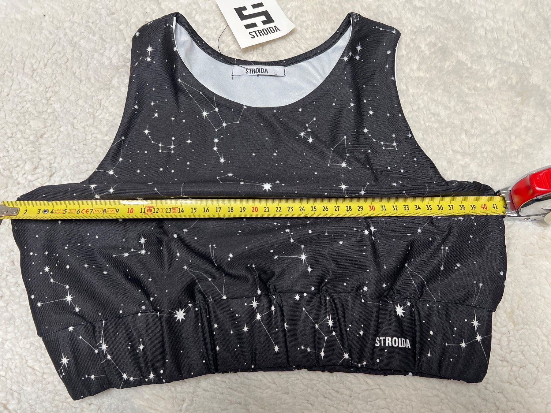Top: Brassière de sport Stroïda, taille L, noire étoiles – Nuovo e nell'imballaggio originale da Chenens venduto da anasantos90 2