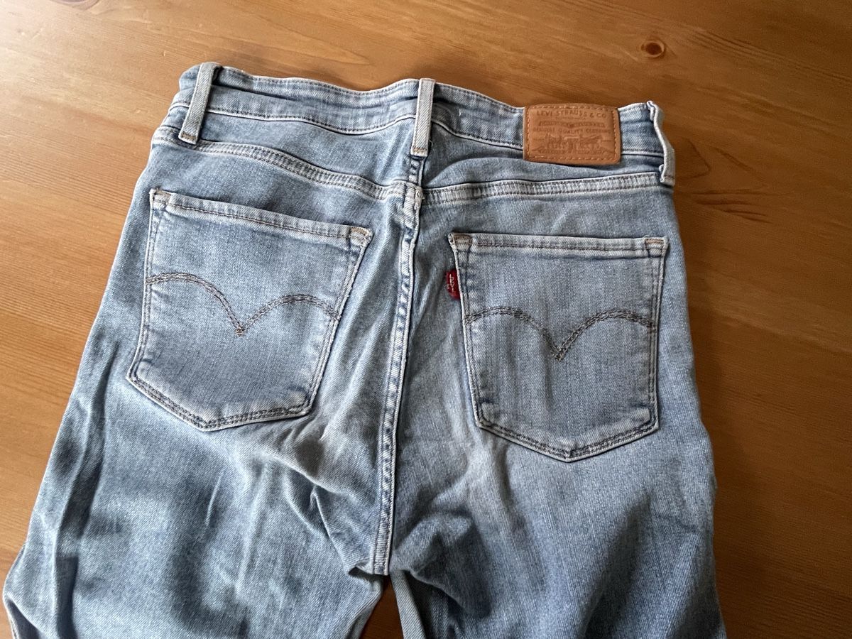 Levi's Jeans: Levis Jeans – Nuovo (secondo la descrizione) da Kehrsatz venduto da leaani 2