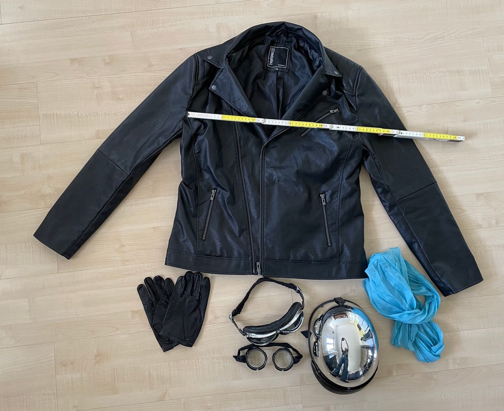 Abiti antichi: VeloSoleX Töffli Töff Oldtimer Jacke Helm Brille Nostalgie – Usato da Oftringen venduto da the_white_house 7
