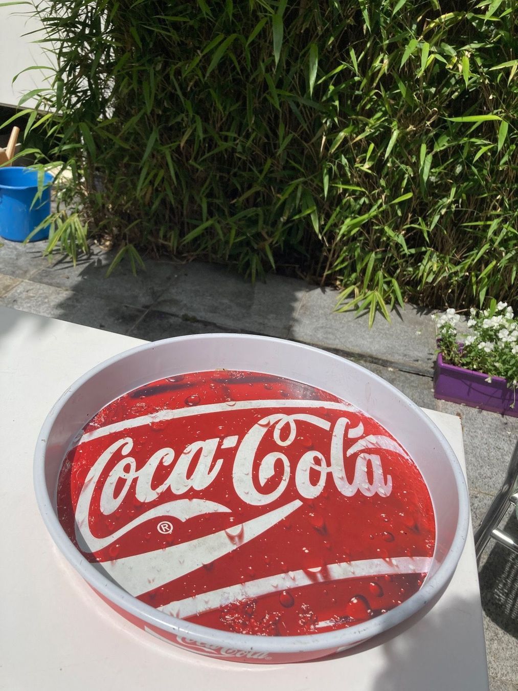 Piatti di portata: Serviertablett von Coca Cola (Retro Werbeartikel) – Usato da Basel venduto da Tshabajuju