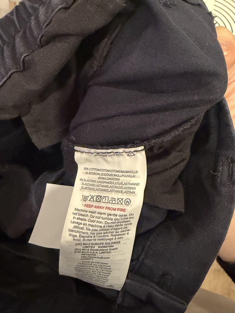 Pantaloni: Schicke Baumwoll-Hose, Schwarz, Grösse M – Usato da Walde AG venduto da Hanutta 1