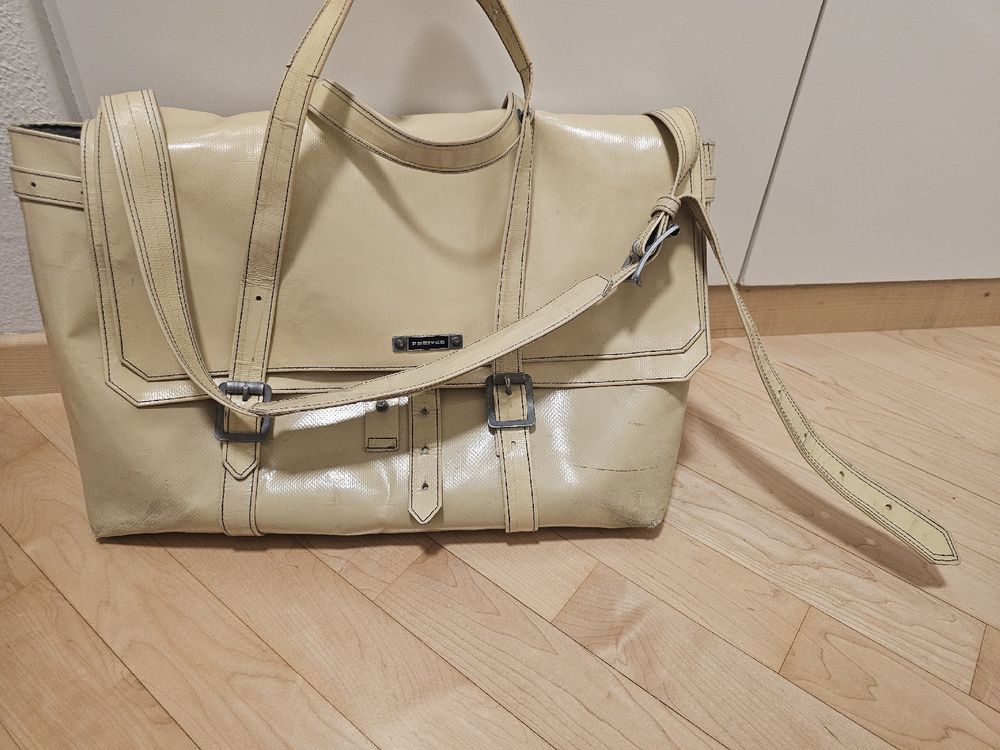 Freitag Tasche Reference Carolus (Gebraucht) in Schlieren für CHF 143 ...
