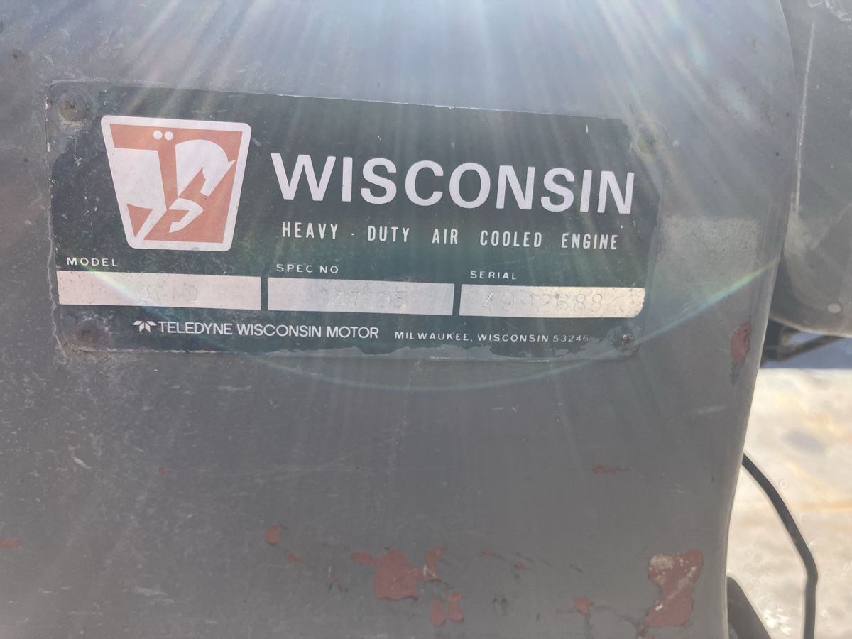 Motori: Motor Wisconsin defekt  – Difettoso da Uerkheim venduto da Dealer-4813 1