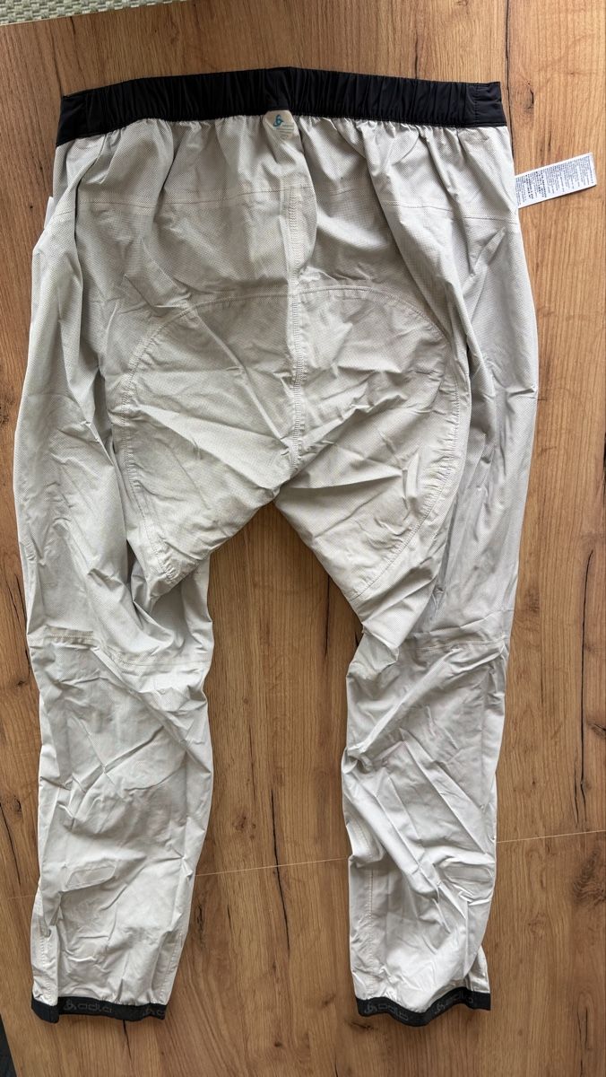 Odlo Pantaloni: Odlo Regenhose Schwarz – Usato da Schlieren venduto da NM_Nici 3