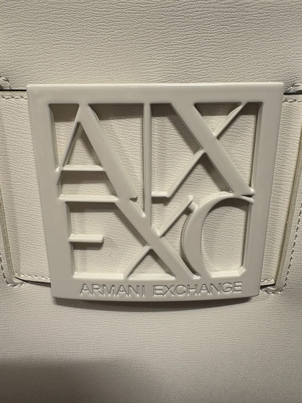 Borse da donna: Armani Exchange nagelneue Tasche weiss – Nuovo (secondo la descrizione) da Oftringen venduto da SCHIBLI1 2