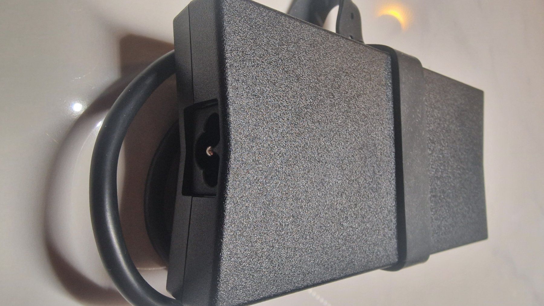 Dell Laufwerke & Adapter: DELL AC / DC  DA130PE1-00  130 Watt Netzteil – Gebraucht aus Stein am Rhein von Sab1 1
