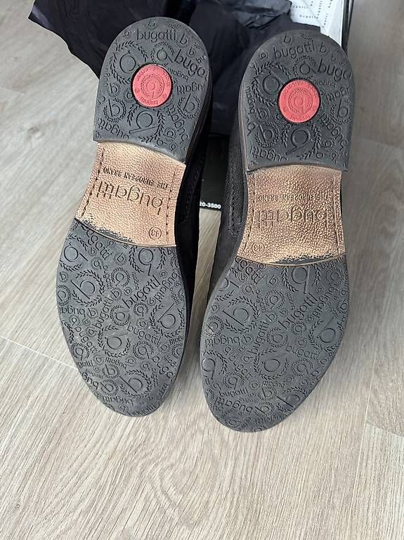 Chaussures hommes: Bugatti noire taille 43 – D'occasion à Vicques par JU_2824 2