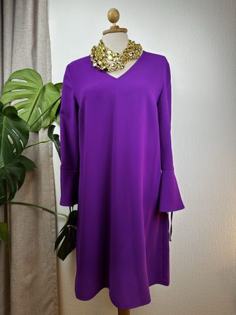 Robe Hallhuber violette taille 40 manches évasées neuve