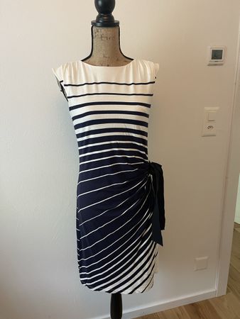 Maritimes Streifenkleid Gr. 38, Sommerkleid mit Bindegürtel,